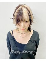 コントラストウルフ