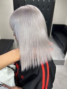 ベレーザ 渋谷(BELEZA) 9258ニュアンスカラーシルバーアッシュハイトーンカラー韓国ヘア