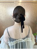 タイトなシニヨンアレンジ