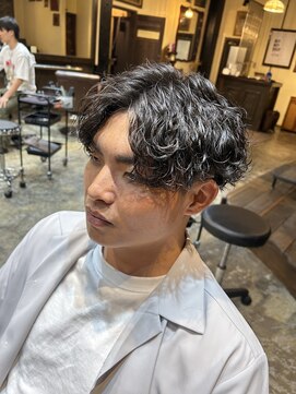 シリー 南風原店(SILLY) 波巻きパーマ『センターパート』