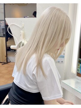 ジュイル シブヤ(JEWIL SHIBUYA) この冬絶対流行るホワイトベージュカラー