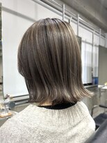 ラック(LUCK)&nbsp;バレイヤージュ/船橋/くすみベージュ/細めハイライト