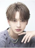 ワンカラーアッシュブラウンニュアンスセンターパート