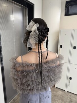 エイチ(H) ミニウルフホワイトグレージュレイヤーカット大人ショート美髪