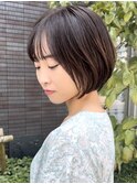 小顔カットショートボブ大人可愛いアッシュオリーブ