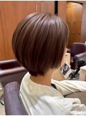 白髪ぼかしハイライトブラウン×コンパクトショート