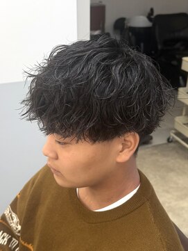 MEN’S HAIR/波巻ツイストスパイラル/フェザーパーマ/北堀江O