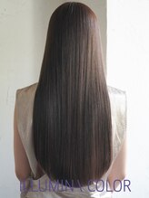 透明感と艶を両立しダメージを感じさせない上質な髪色へ導く今までにない輝きを叶えるカラー！