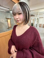 リアン(Lien) 逆アンブレラカラー/ホワイトブロンド×ブラック