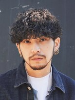 フィフス 大分(fifth)&nbsp;大分波巻きスパイラルパーマメンズカットラウンドマッシュつよめ