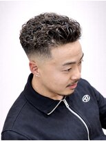 ヘアスタジオ ロメオ(hair studio Romeo) 極道パーマ×スキンフェードカット