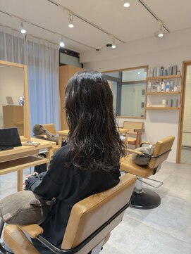 クラップス 上大岡(CLAPS) ウェーブパーマ　レイヤースタイル　ロングパーマ