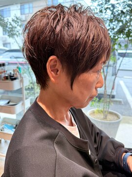 ナチュラル ヘアーデザイニング(Natural hair designing) 大人束感ショート♪動きで魅せる洒落ヘア/白髪ぼかし/艶カラー