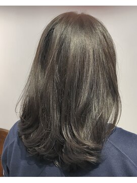 コッチ(kocchi.) 大人可愛い暗髪黒髪風透明感ダークグレージュ