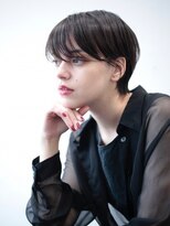 ココ 本八幡(KOKO)&nbsp;黒髪クラゲヘアーオリーブグレー小顔ココアベージュ丸型ショート