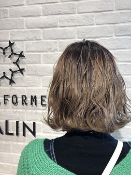 ビューティー エールフォルム 浜松有玉店(BEAUTY YELLFORME) 切りっぱなしボブ×グラデーションカラー