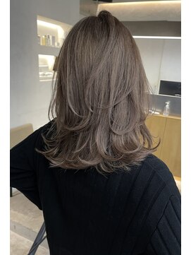 ウェイズ トウキョウ(Ways TOKYO) くすみ感パールベージュ