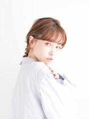 顔型別ヘアスタイル特集/マロンベージュ/Aラインボブ/新宿