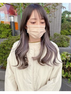 アリア バイ アルティナ(alia by artina) 透けバング_インナーカラー_グレイアッシュ_冬カラー1