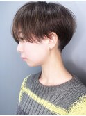 【morio池袋】大人可愛いセンターパート刈り上げショート