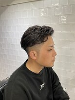 メリケンバーバーショップ フクオカ(MERICAN BARBERSHOP FUK)&nbsp;大人気フェードパーマバーバースタイル