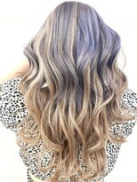 ラビス 浦和(Lovis)&nbsp;デザインカラー/レイヤーカット/ウェットヘア/夏のヘアアレンジ