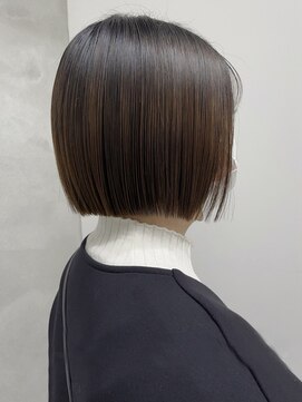 ウクラ バイ レシッド 池袋(uchla by rcid) ミニボブカジュアルヘア切りっぱなしボブ姫カットココアベージュ