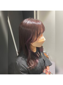 コア 梅田(Core) ピンクブラウン/艶髪カラー