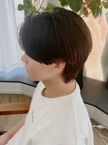 ネオリーブ クーロ メゾン 横浜(Neolive curro Maison)&nbsp;韓国センターパート×黒髪ツーブロック[メンズ]