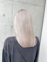 フリーラ 横浜(freera)&nbsp;黒髪/グレーベージュ/レイヤーロング/前髪パーマ[横浜駅]