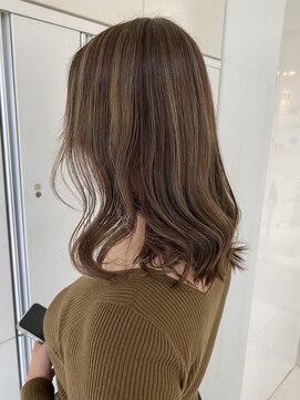 クラム(clam.) 白髪ぼかしハイライト