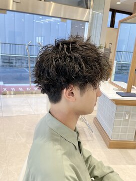 シュヴー 浦安店(CHEVEUX) メンズマッシュパーマツイストスパイラルパーマツーブロック