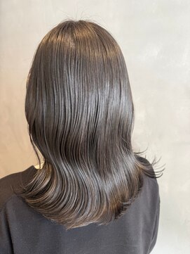 エスケープ トゥ ボナ(ESCAPE to bona.) 秋冬の艶髪カラー×髪質改善ケアTrブラウン/ベージュ/グレージュ