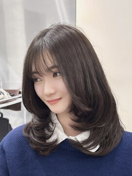 ロムーク 表参道(LOMKH) 似合わせミディアムレイヤーカット