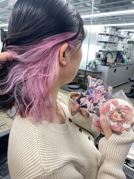 トーキョー オタクヘアー(TOKYO OTAKU HAIR) 写真部　百合くん　推しカラー/インナーカラー/概念カラー