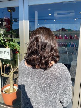 リム(Limb) 【艶髪】バッサリカット　デジタルパーマ