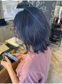 ブルーカラー　レイヤーカット　くびれヘア