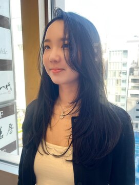 ヴィサージュ ギンザ VISAGE GINZA たっぷりレイヤーカット