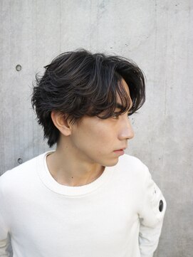 バイフィフス 原宿/表参道(by fifth) センターパートフェザーパーマニュアンスパーマワンカールパーマ