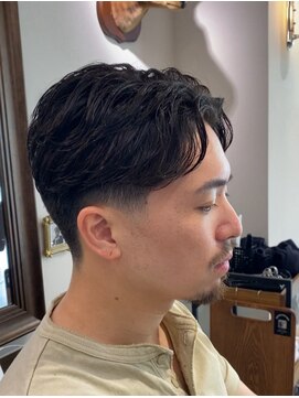 メゾンフォーメン 心斎橋店(Maison for men) ニュアンスショート/センターパート/テーパーフェード