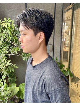 グリーン 町田(green) 【men's】伸ばしかけでも出来るセンターパート