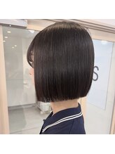 フレームス(FRAMES) 切りっぱなしボブ/ミニボブ/ラベンダーグレージュ