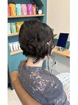 ヌックヘアー(nook hair)&nbsp;サイドゆるお団子　くらげヘア　アレンジ