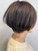 リファインド(REFINED)&nbsp;カジュアル前下がりショートボブ