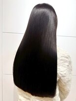 カミラボ(KAMI LABO)&nbsp;髪質改善 ロングヘア 美髪ストレート うる艶 ダメージレス