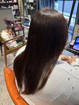 インス(ensue) ロングレイヤー×ミルクティーベージュ