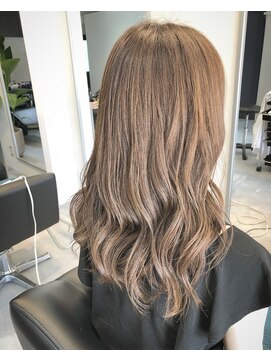 ローラム(LOLAM) 大人セミロング♪