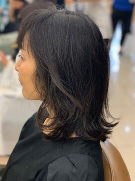 グランシュ 青葉台店(GranCieux) 透明感カラー×外ハネセミディ