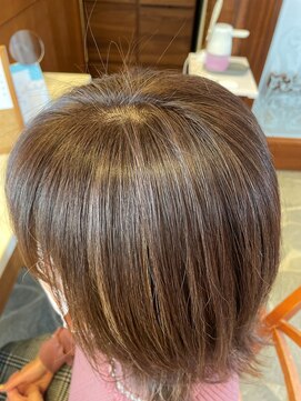 アリレイナ 葉山店(ARIREINA) 白髪ぼかしハイライト