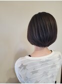 おさまりの良いショートボブ